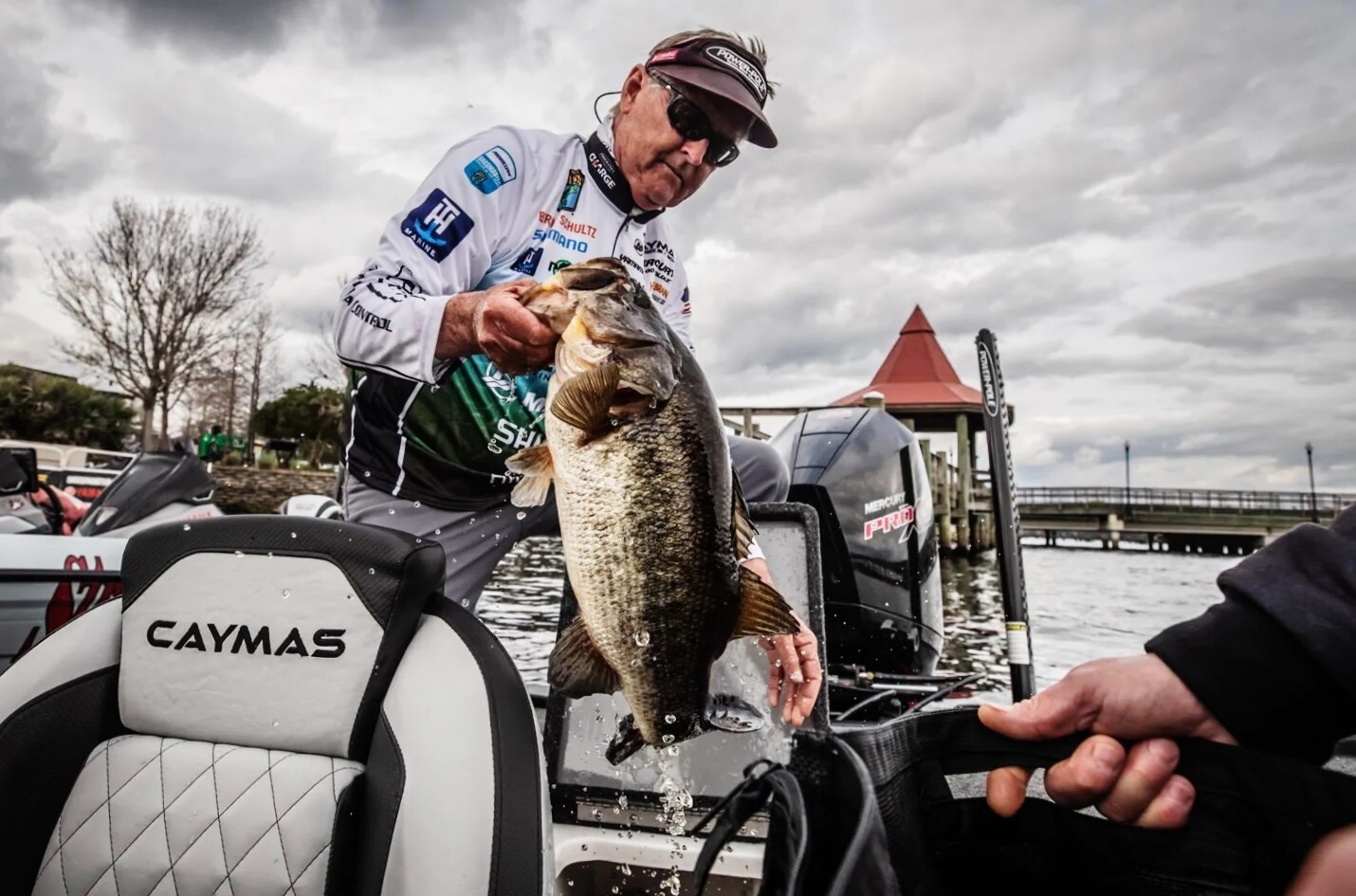 bass-master.jpg bass-master.jpg